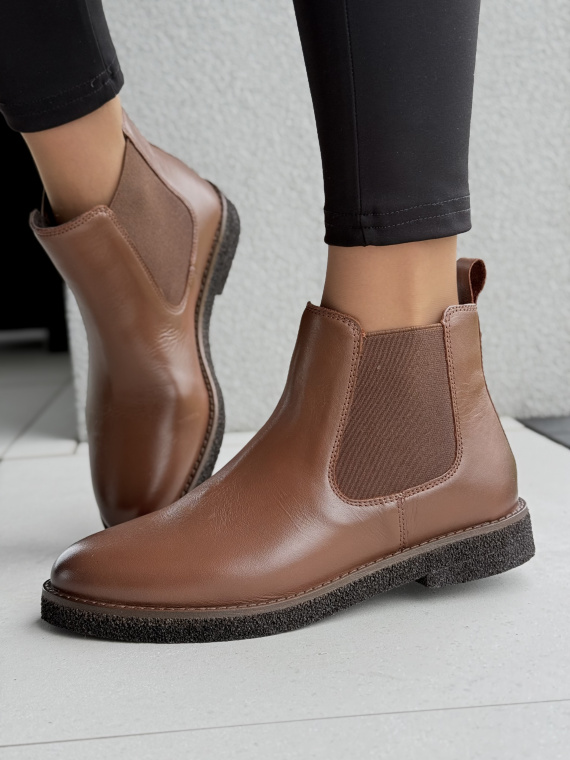 Sztyblety ze skóry naturalnej – klasyka i wygoda