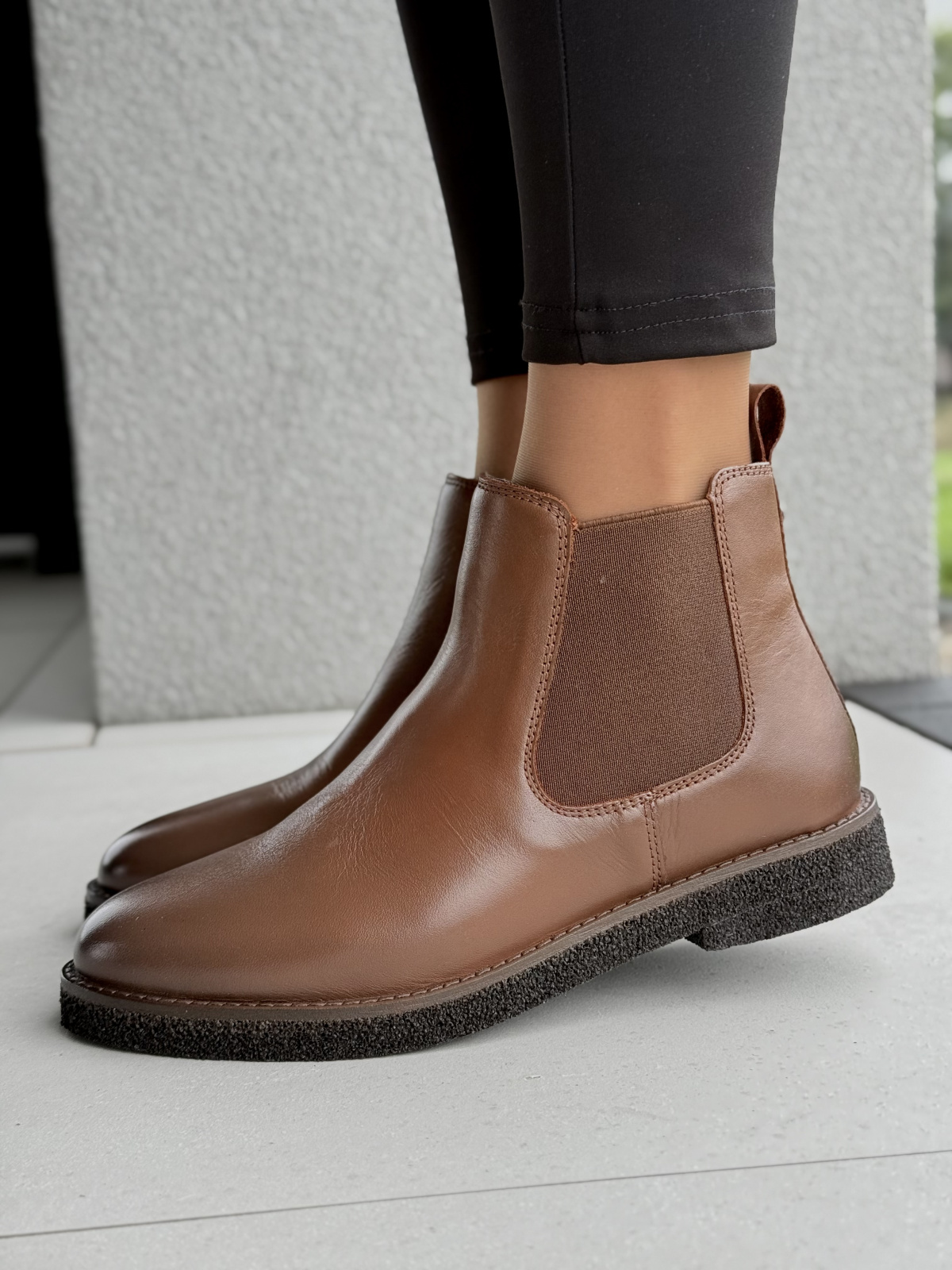 Sztyblety ze skóry naturalnej – klasyka i wygoda