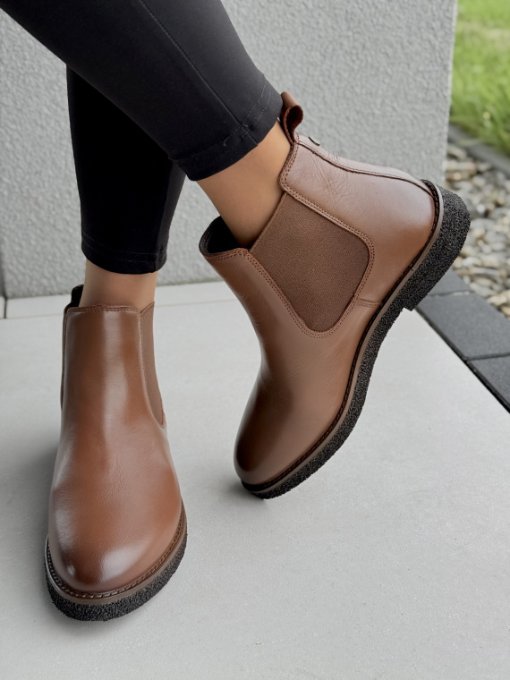 Sztyblety ze skóry naturalnej – klasyka i wygoda