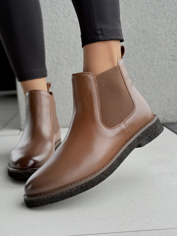 Sztyblety ze skóry naturalnej – klasyka i wygoda