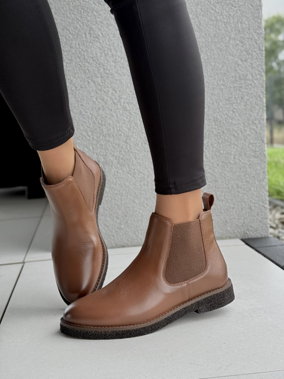 Sztyblety ze skóry naturalnej – klasyka i wygoda