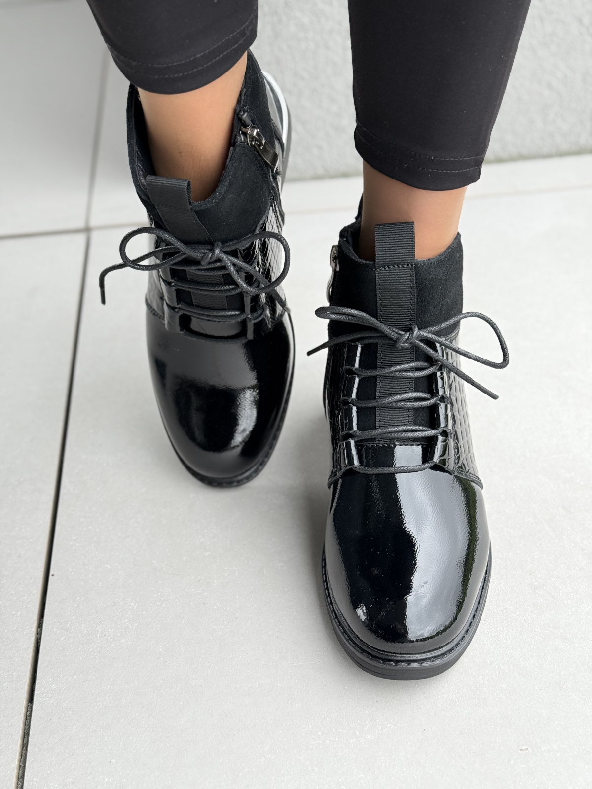 Eleganckie botki damskie ze skóry naturalnej