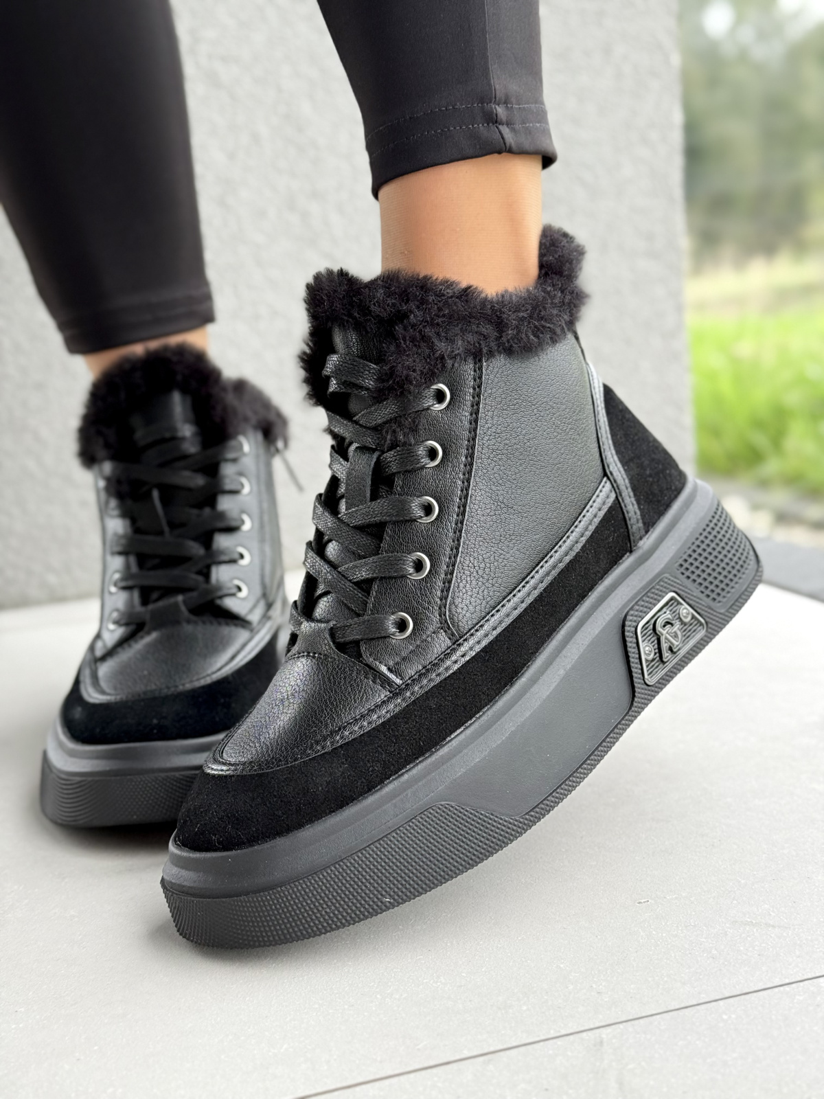 Damskie sneakersy ocieplane ze skóry naturalnej