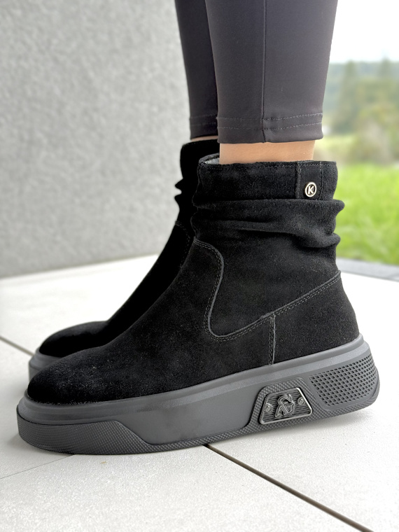 Stylowe botki z naturalnej skóry – komfort na każdy dzień