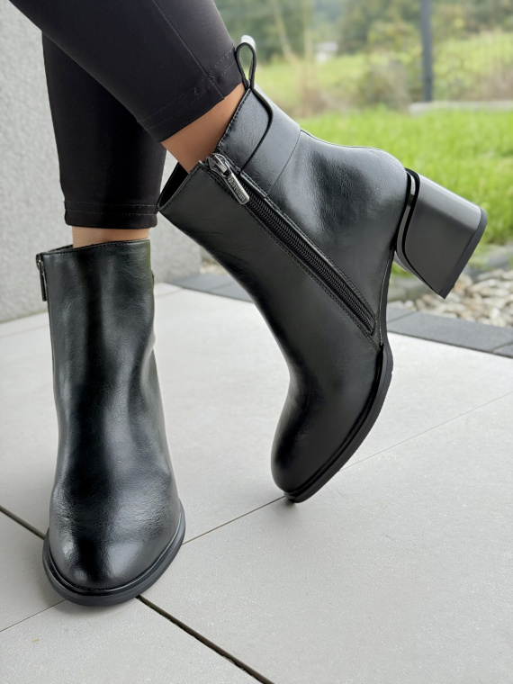Eleganckie botki damskie ze skóry naturalnej