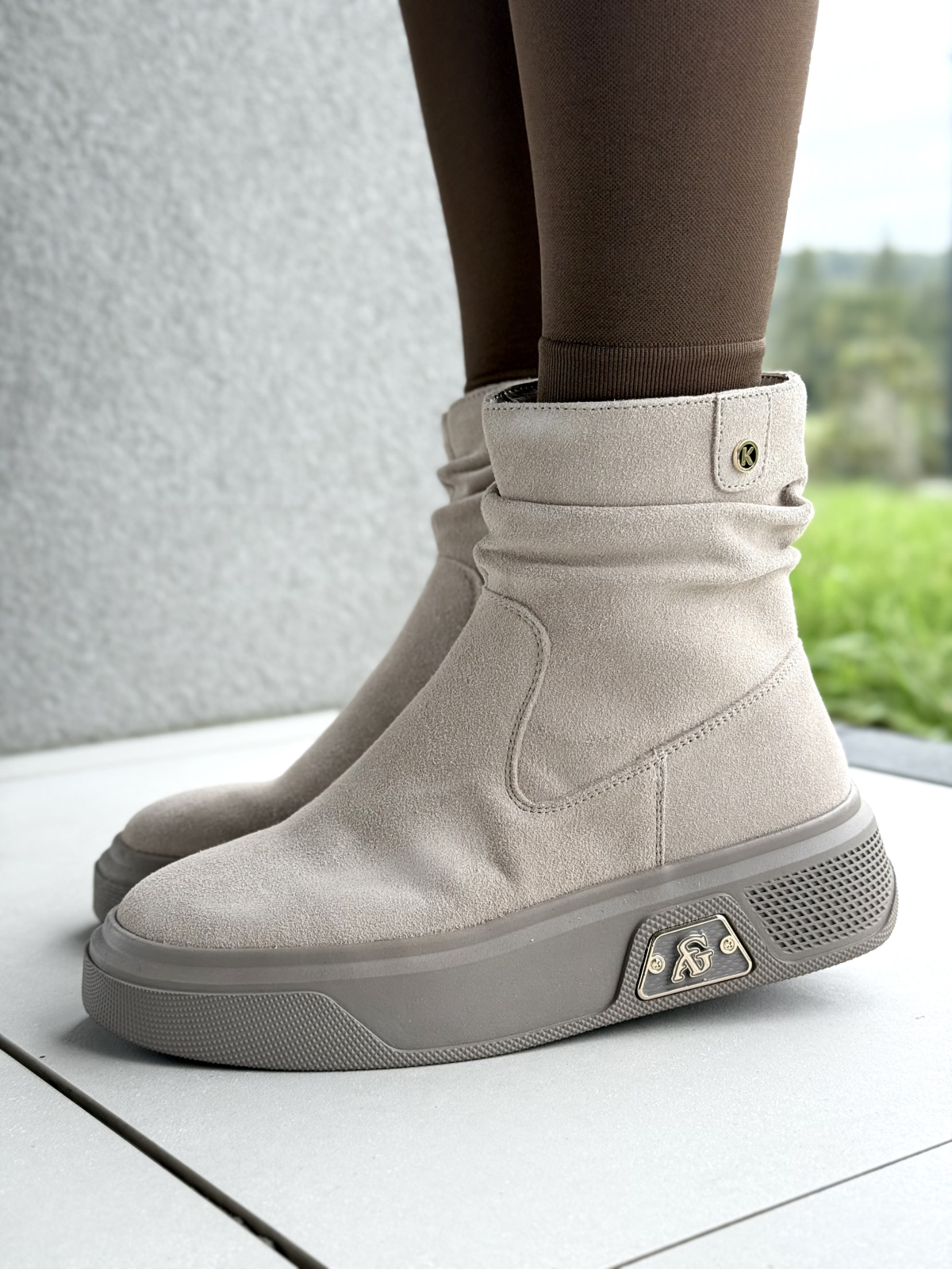 Botki damskie ze skóry naturalnej – styl i wygoda na każdy dzień