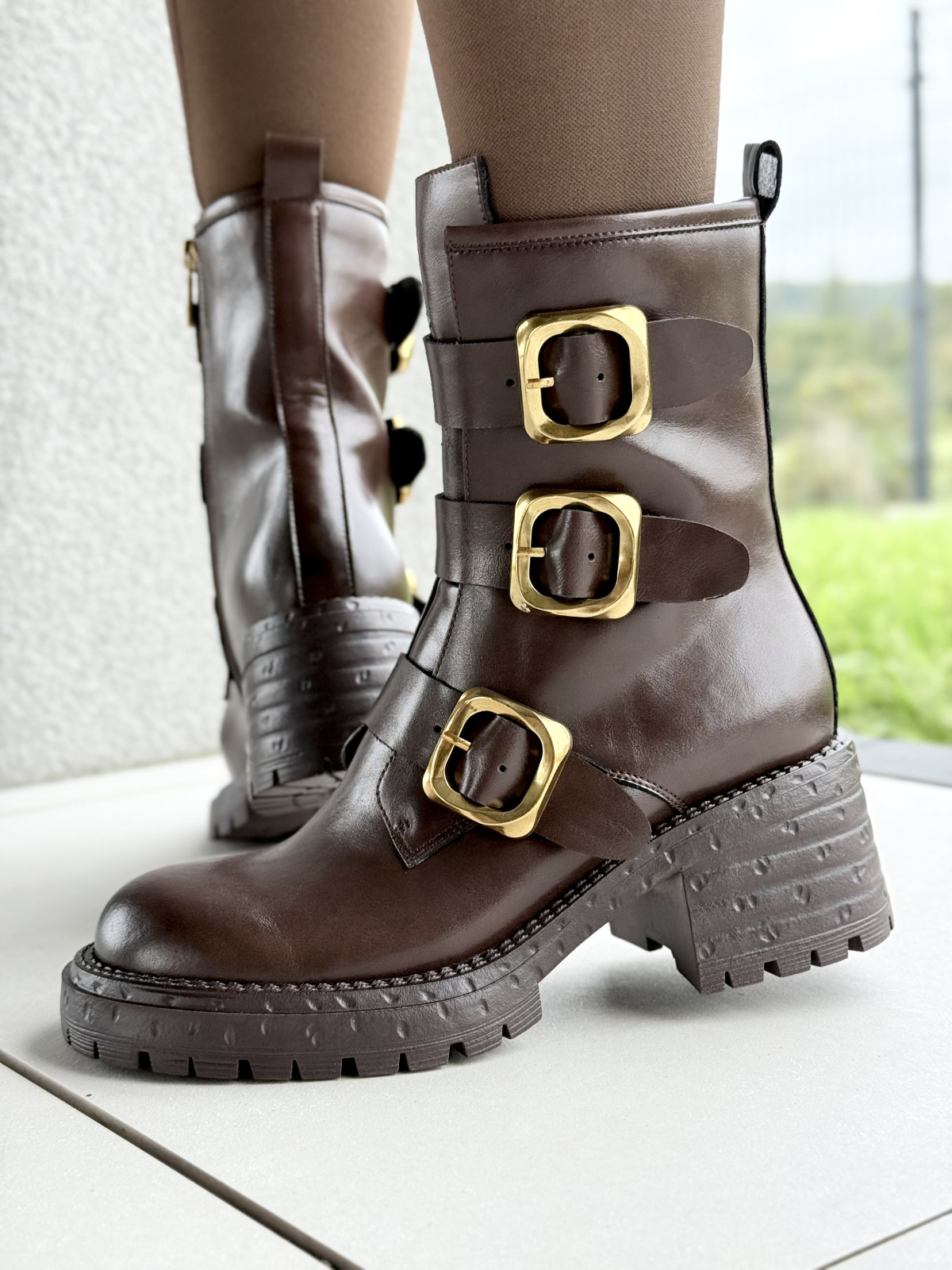 Stylowe botki z naturalnej skóry