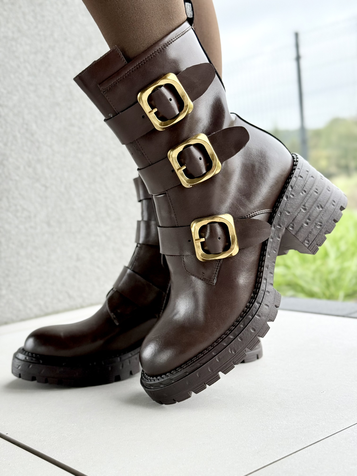 Stylowe botki z naturalnej skóry