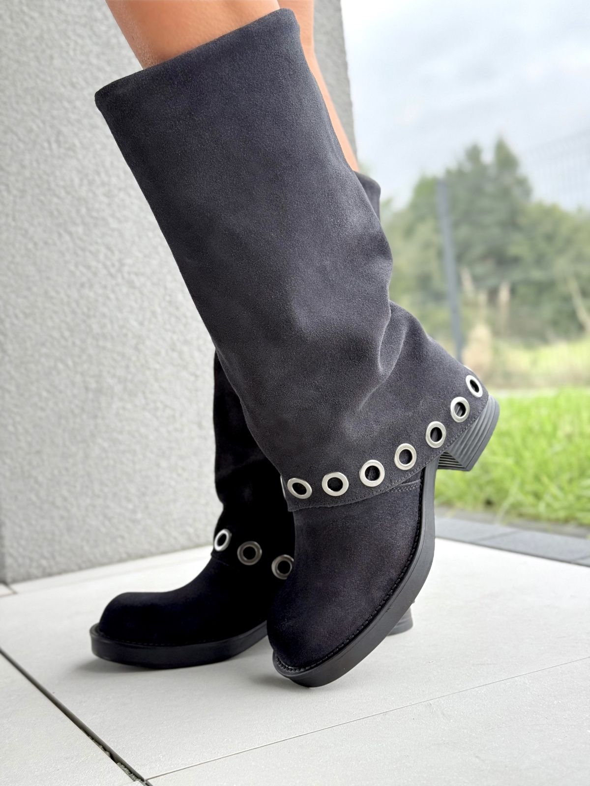 Kozaki z Naturalnej Skóry – Styl i Wygoda w Jednym