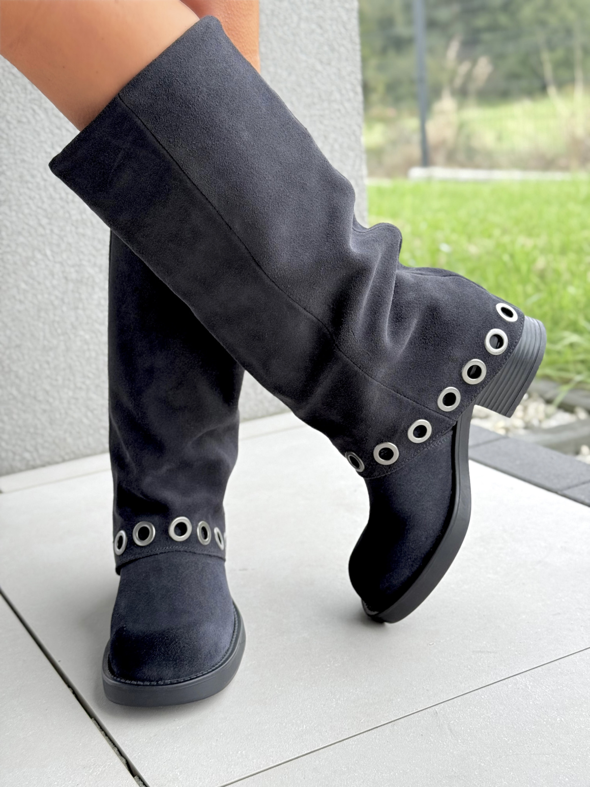 Kozaki z Naturalnej Skóry – Styl i Wygoda w Jednym