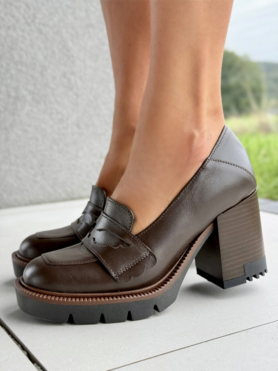 OLEKSY – brązowe półbuty damskie ze skóry naturalnej Polskiej produkcji
