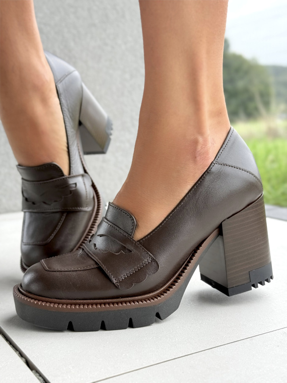 OLEKSY – brązowe półbuty damskie ze skóry naturalnej Polskiej produkcji