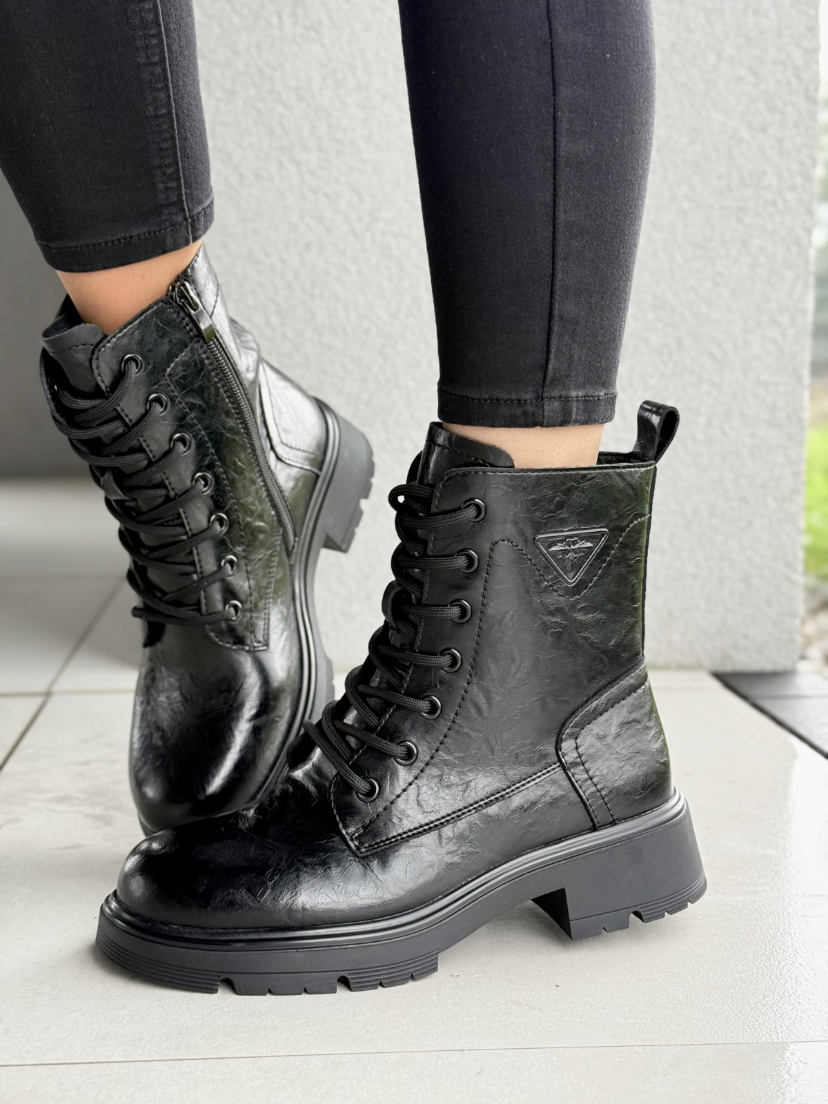 Botki damskie ze skóry naturalnej – elegancja i wygoda