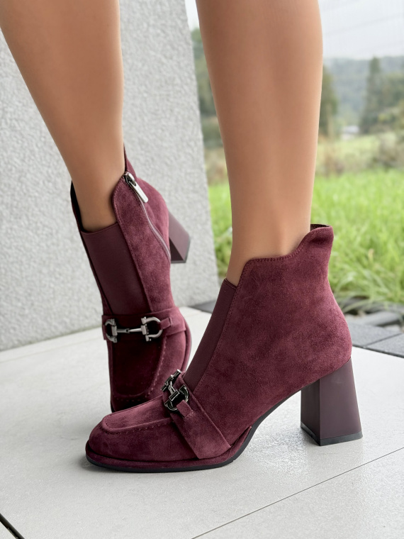 Botki z naturalnej skóry – elegancja i wygoda w najlepszym wydaniu