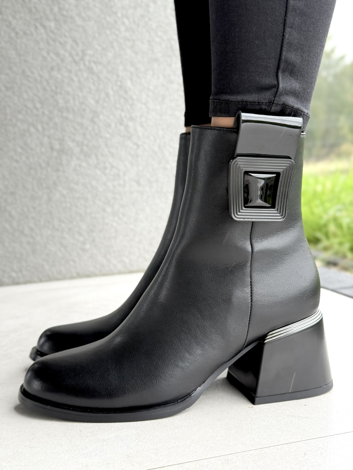 Botki damskie ze skóry naturalnej – elegancja i wygoda