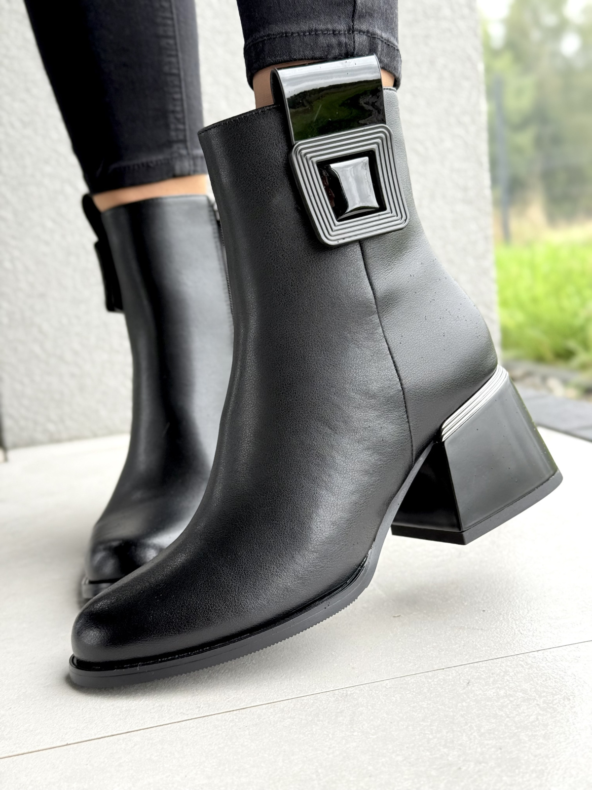 Botki damskie ze skóry naturalnej – elegancja i wygoda