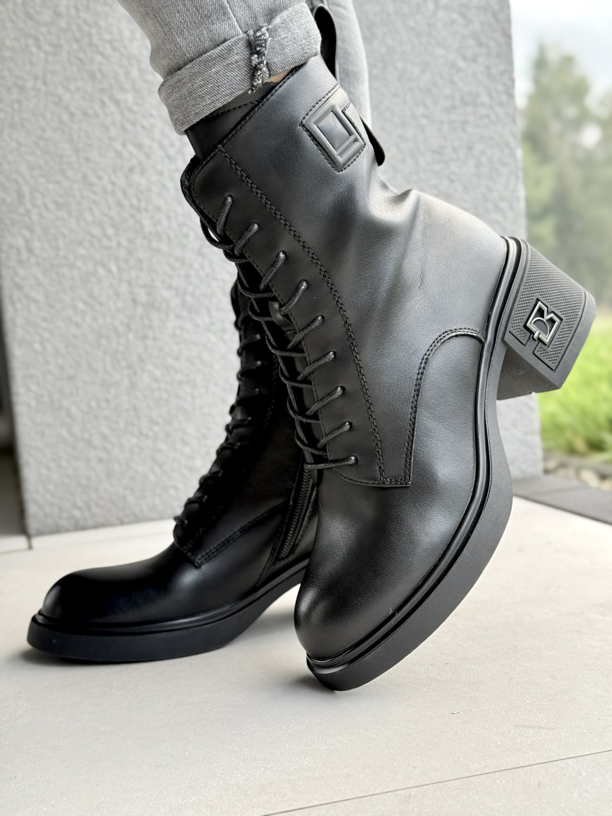 Botki ze skóry naturalnej – elegancja i komfort na każdy dzień