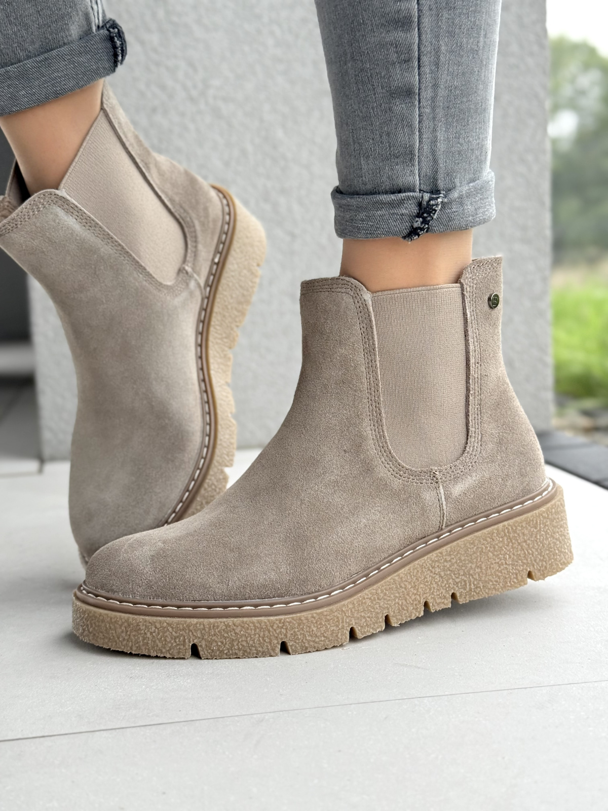 Botki ze skóry naturalnej – jakość, którą poczujesz