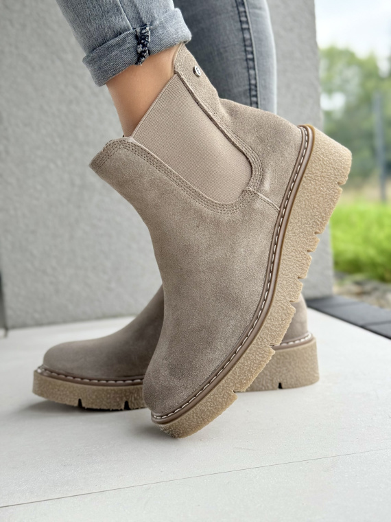 Botki ze skóry naturalnej – jakość, którą poczujesz