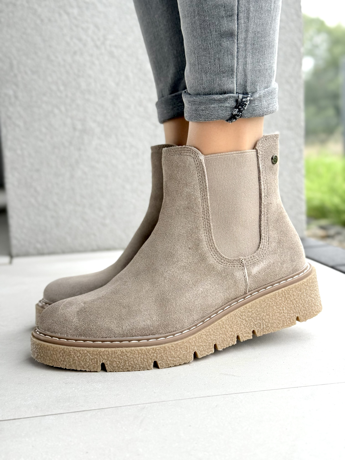 Botki ze skóry naturalnej – jakość, którą poczujesz