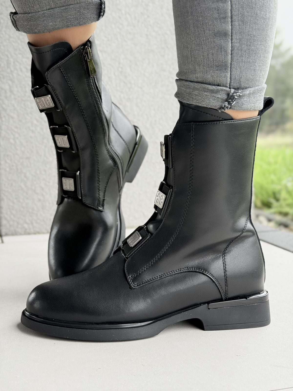 Stylowe botki z naturalnej skóry dla wymagających kobiet