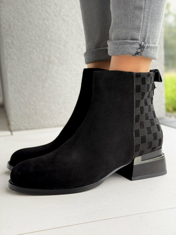 Botki damskie ze skóry naturalnej – elegancja i komfort na każdy dzień