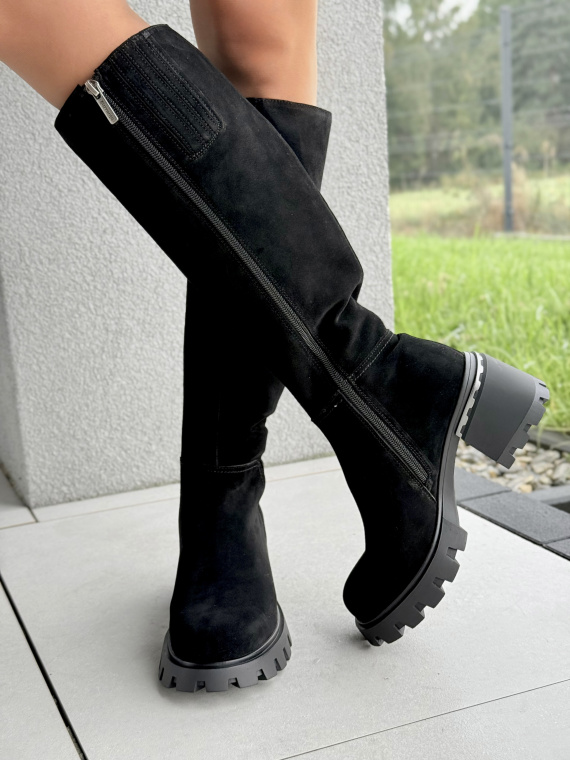 Kozaki damskie ze skóry naturalnej – moda spotyka wygodę