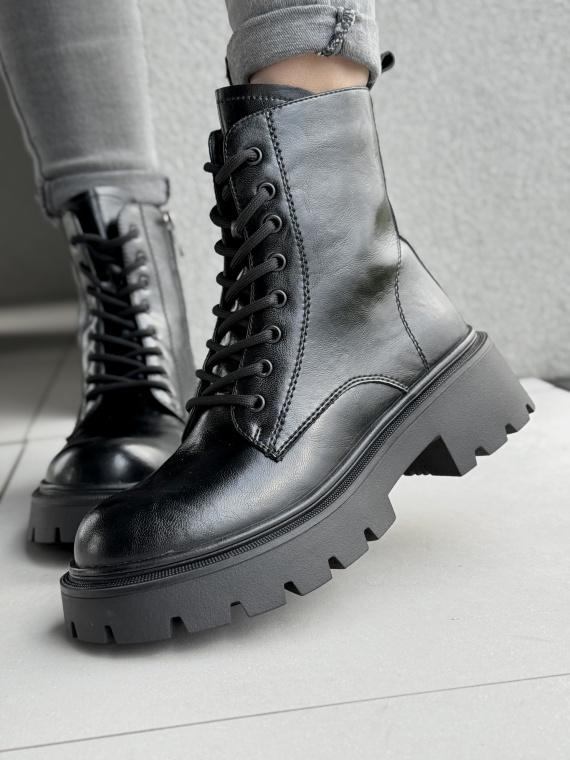 Skórzane trapery, które pokochają Twoje stopy