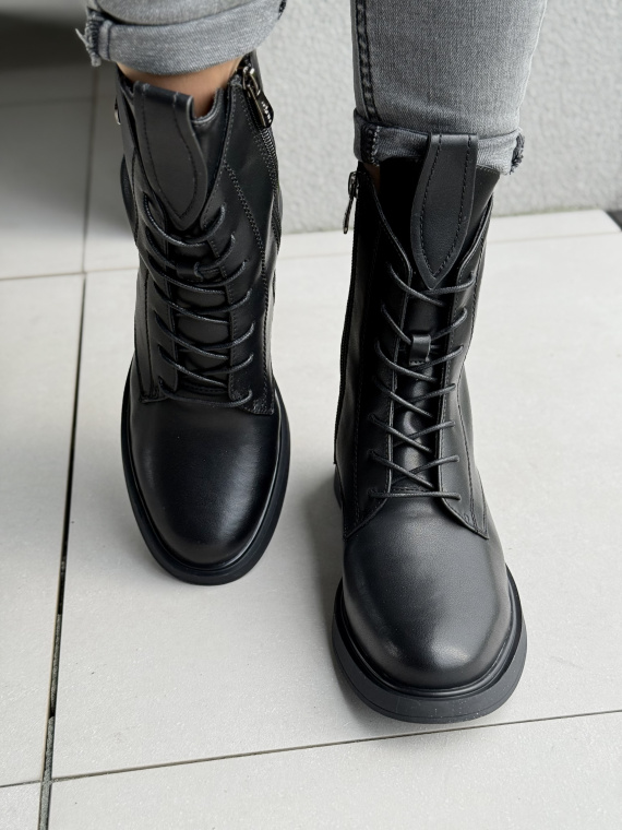 Botki ze Skóry Naturalnej – Styl, Który Trwa