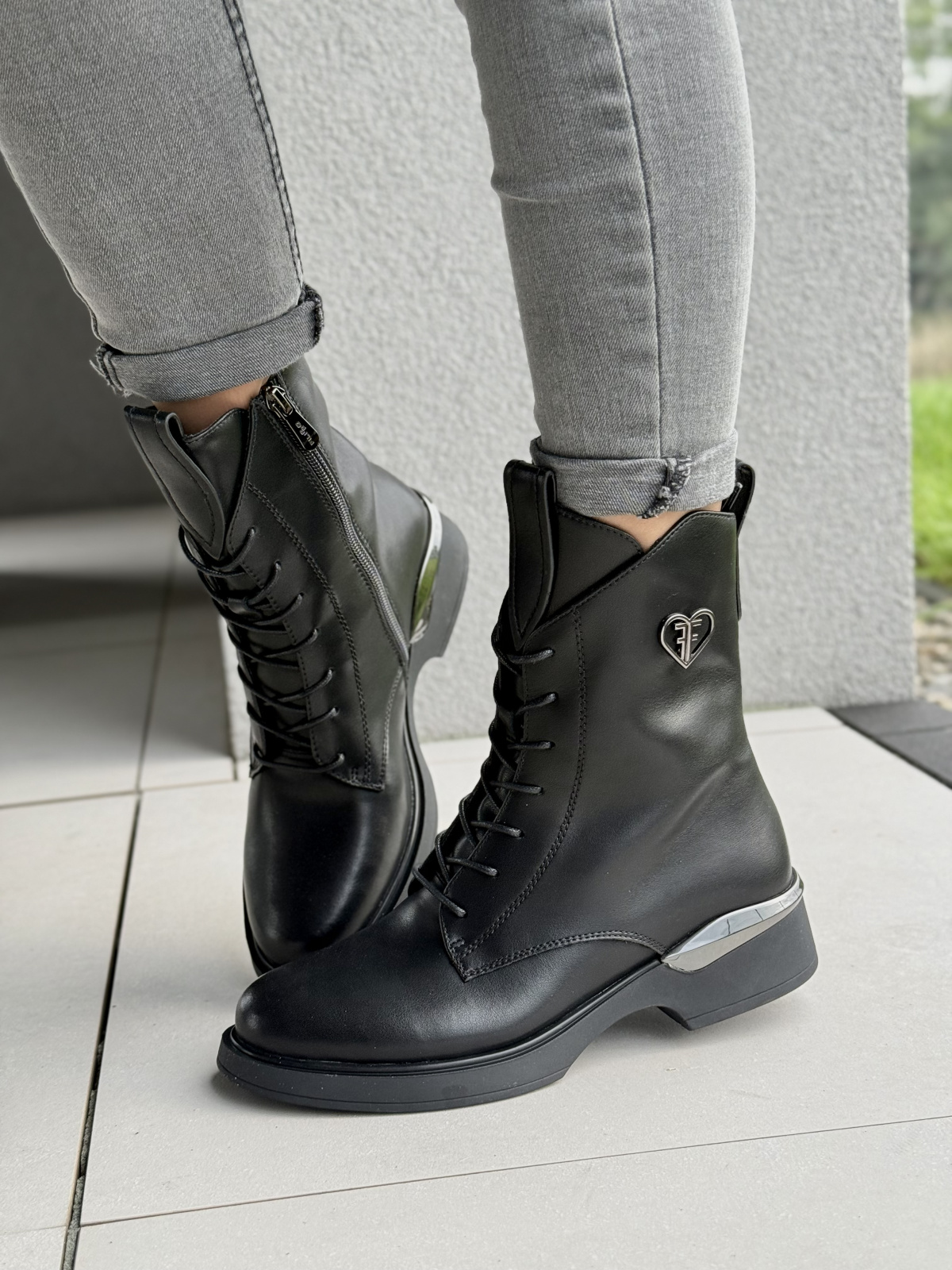 Botki ze Skóry Naturalnej – Styl, Który Trwa