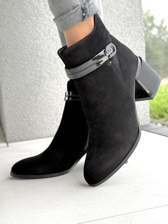 Botki ze skóry naturalnej – lekkość i klasa w jednym