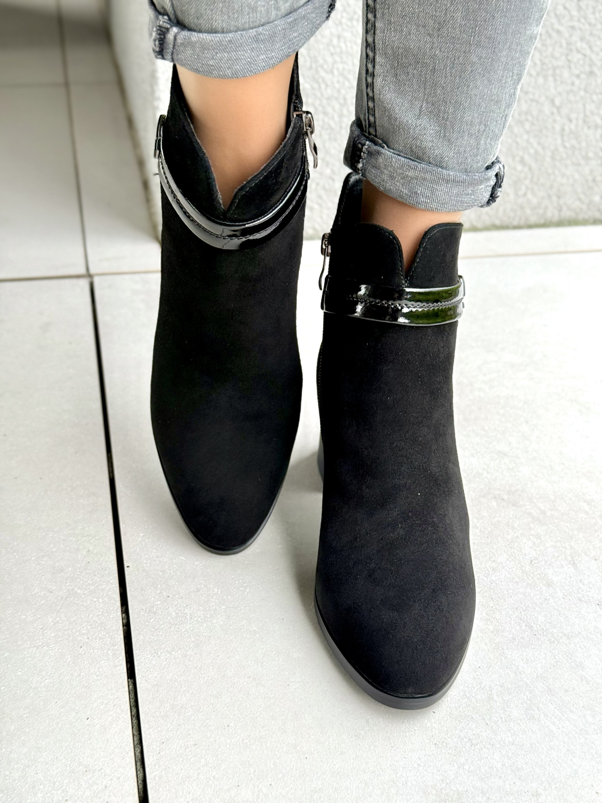 Botki ze skóry naturalnej – lekkość i klasa w jednym