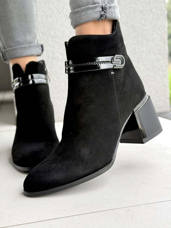 Botki ze skóry naturalnej – lekkość i klasa w jednym