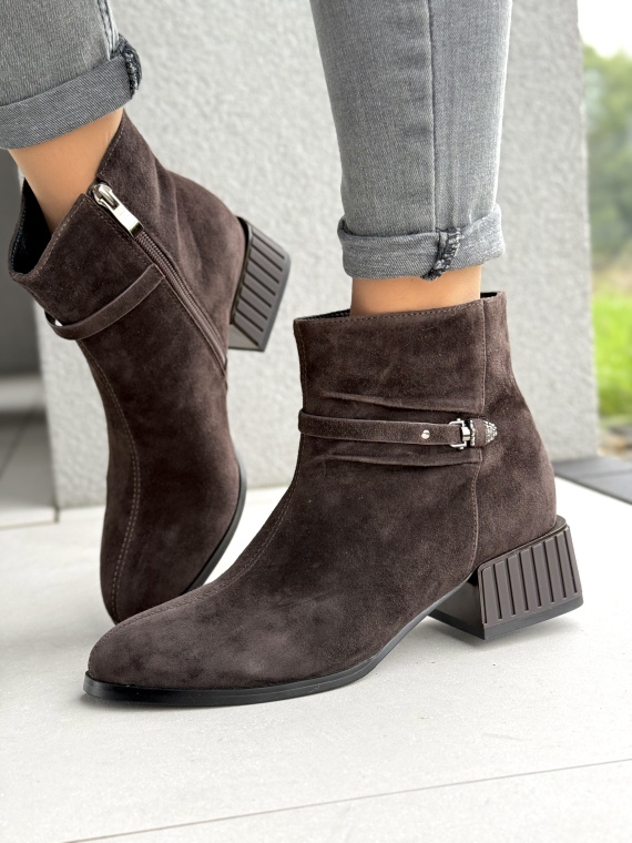 Botki z Naturalnej Skóry – Styl, Klasa i Komfort