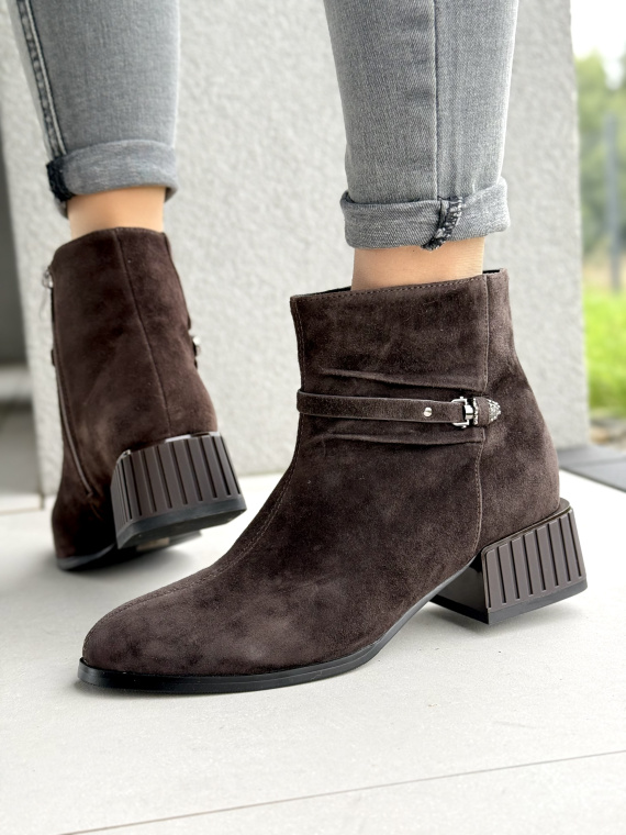 Botki z Naturalnej Skóry – Styl, Klasa i Komfort