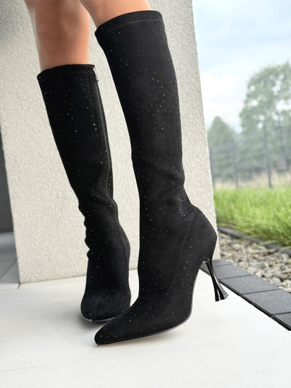 Luksusowe kozaki – wygoda w każdym kroku