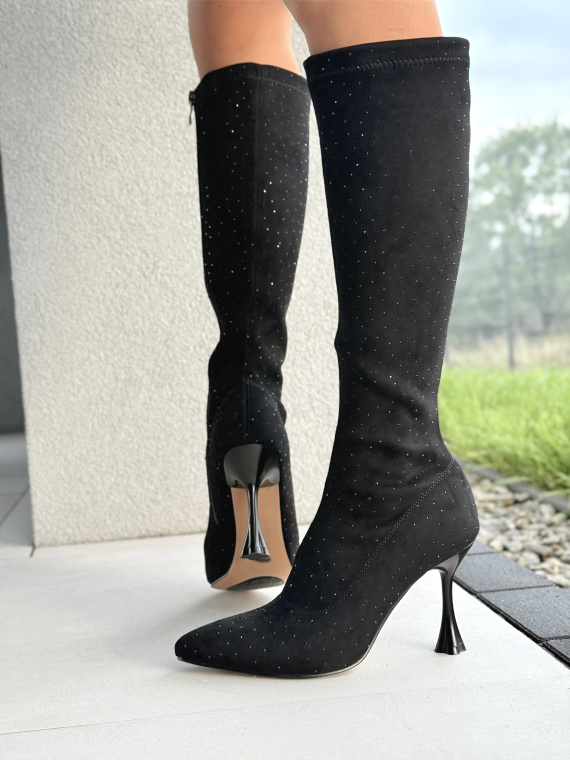 Luksusowe kozaki – wygoda w każdym kroku