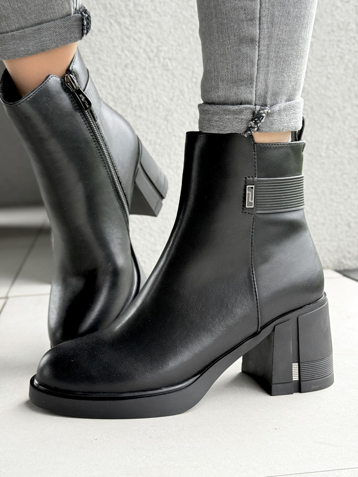 Botki ze skóry naturalnej – klasa, która idzie z Tobą