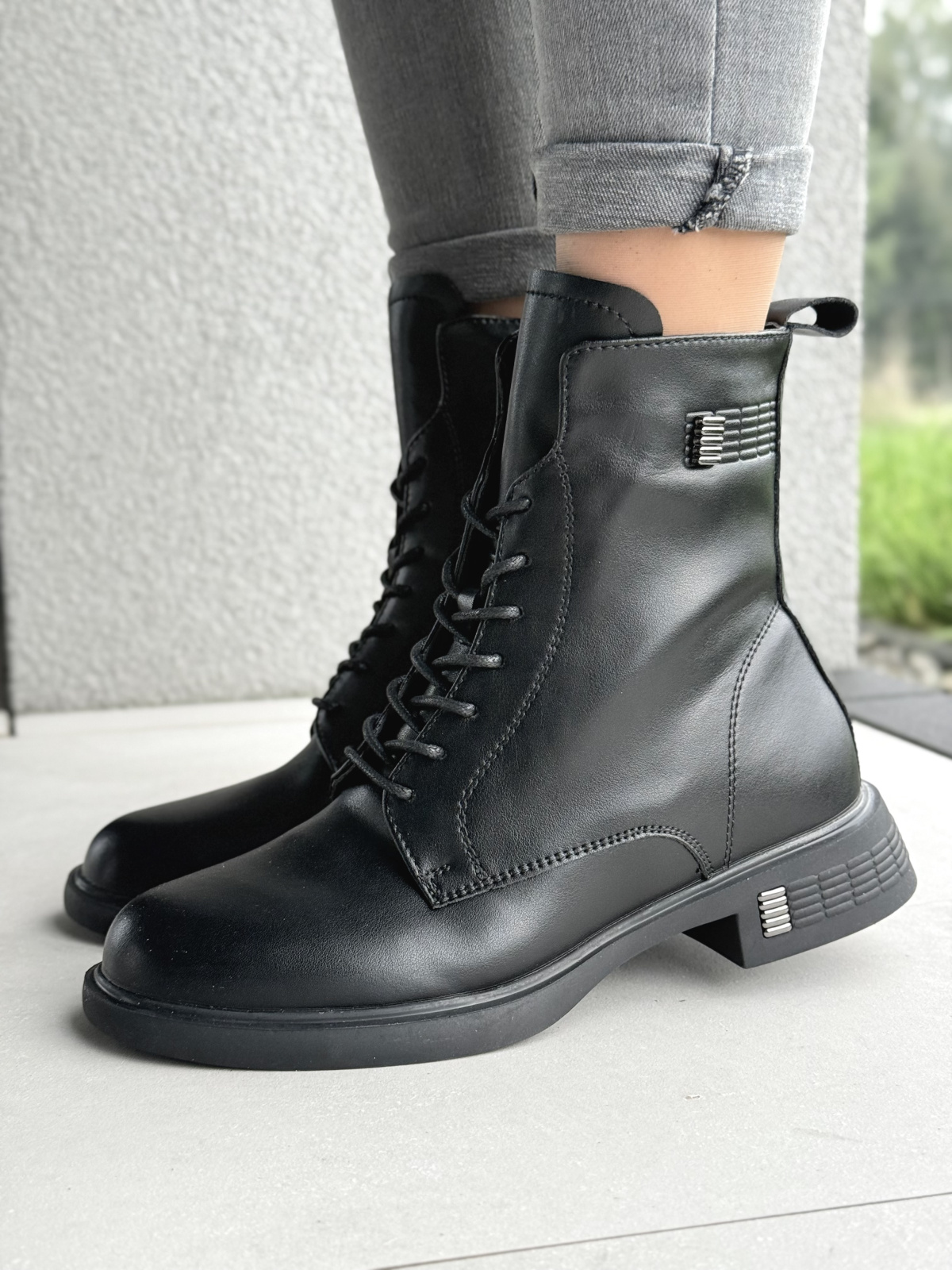 Botki ze skóry naturalnej – połączenie stylu i jakości