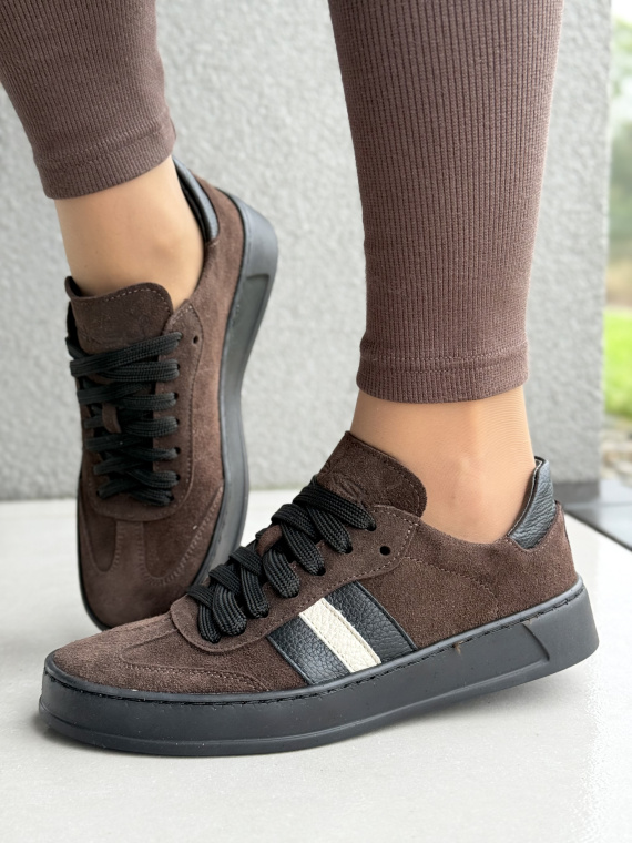 Naturalna skóra, polska jakość – sneakersy OLEKSY