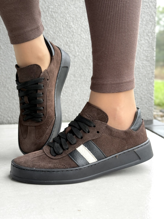 Naturalna skóra, polska jakość – sneakersy OLEKSY