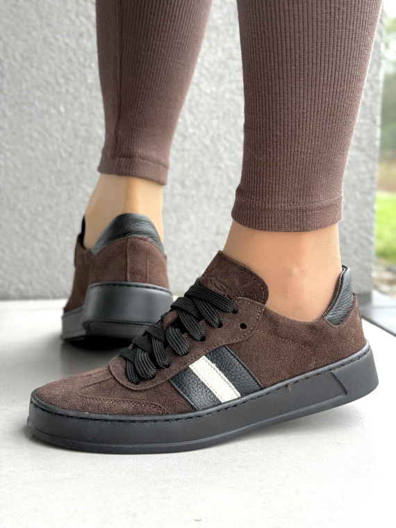 Naturalna skóra, polska jakość – sneakersy OLEKSY