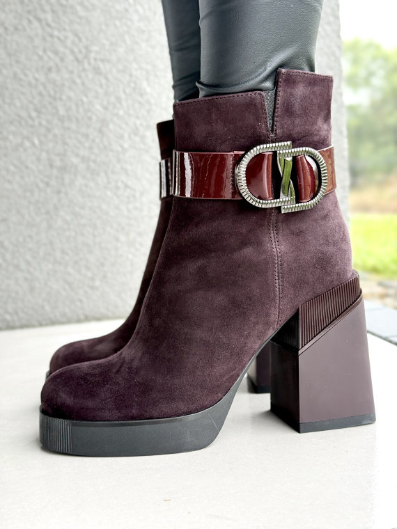 Ekskluzywne botki z naturalnej skóry dla kobiet z klasą