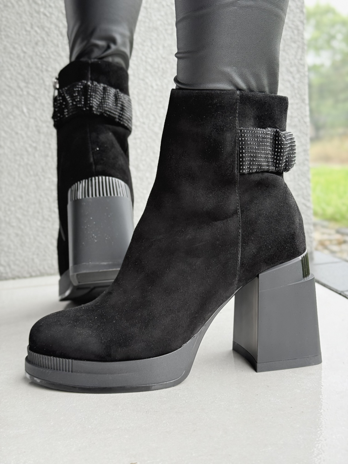 Botki ze skóry naturalnej – klasyka, która trwa