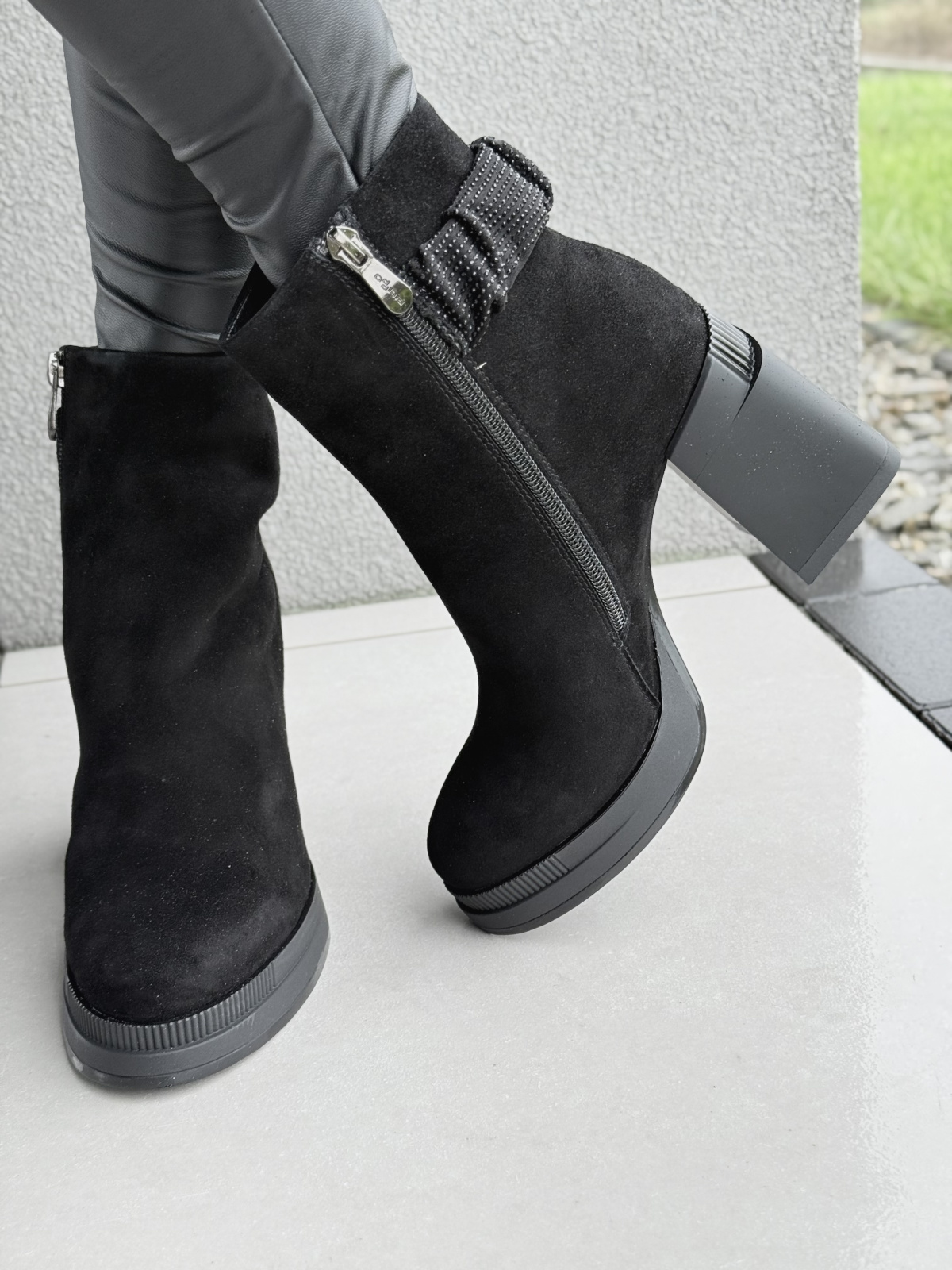 Botki ze skóry naturalnej – klasyka, która trwa