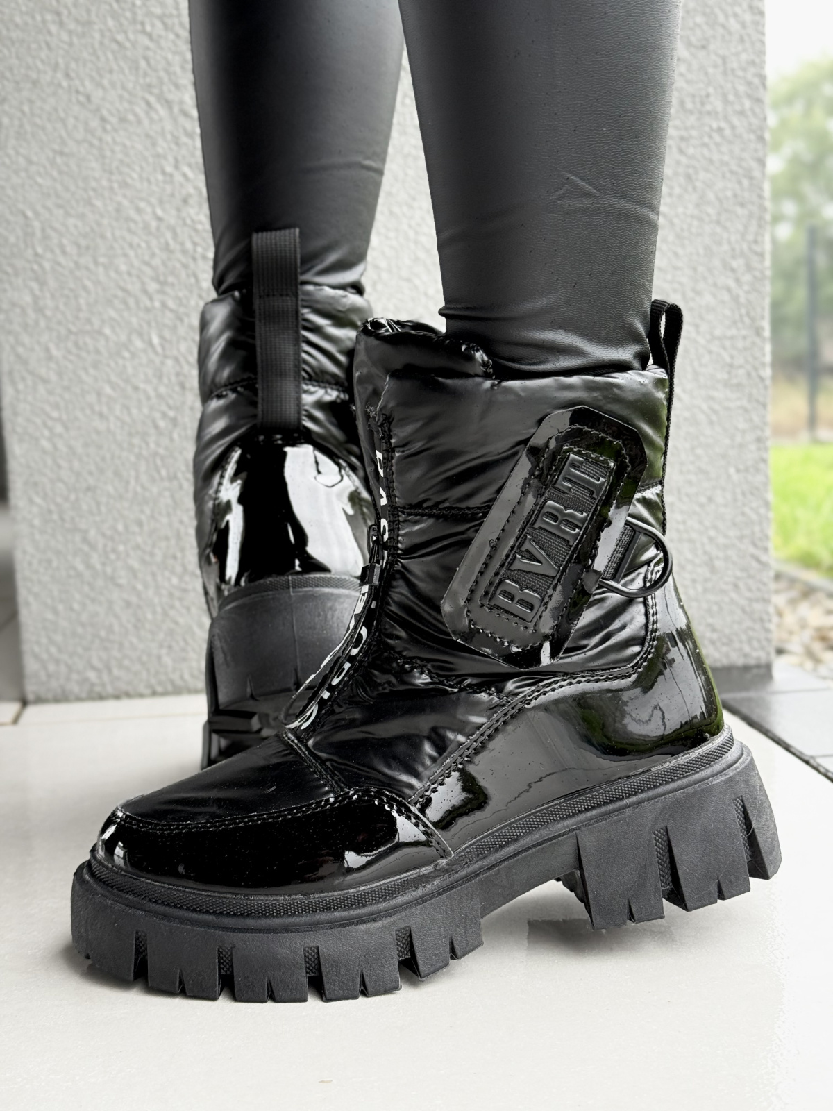 Śniegowce – ciepło, styl i wygoda w jednym