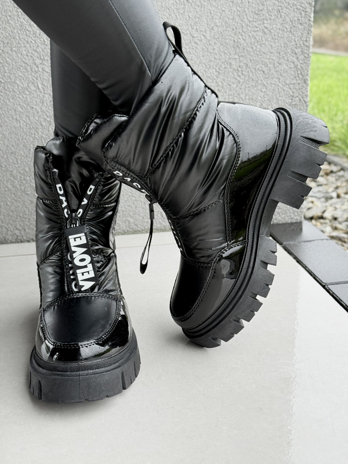 Śniegowce – ciepło, styl i wygoda w jednym