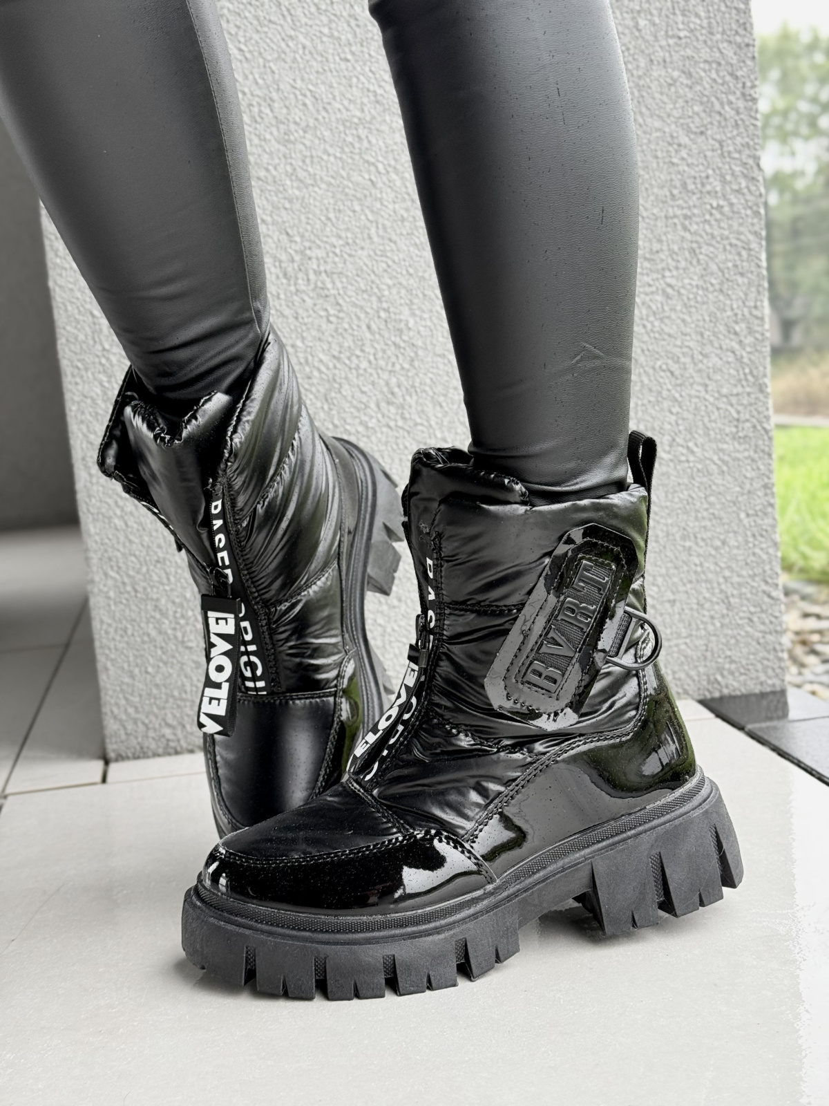 Śniegowce – ciepło, styl i wygoda w jednym