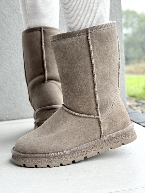 Śniegowce z naturalnej skóry – ciepło, styl i wygoda w jednym