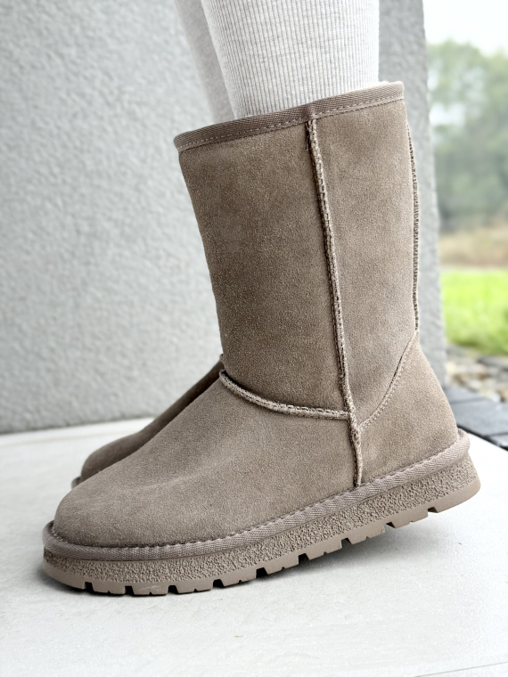 Śniegowce z naturalnej skóry – ciepło, styl i wygoda w jednym